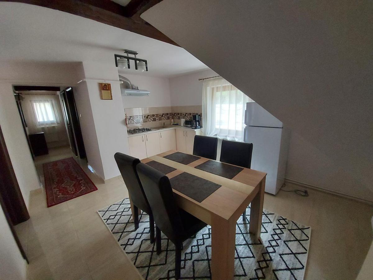 Apartament Matei บราชอฟ ภายนอก รูปภาพ